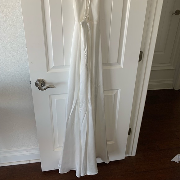 Show me your Mumu Godshaw Goddess Gown - Picture 4 of 8